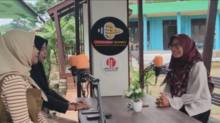 Podcast Smart SMA Maarif 1 Pamekasan: Wadah Inspirasi dan Literasi Digital Siswa